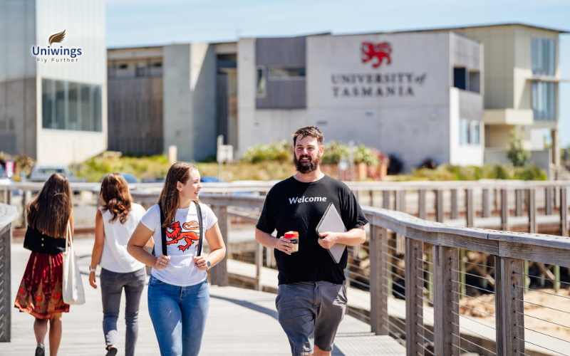 Sinh viên của Trường University of Tasmania